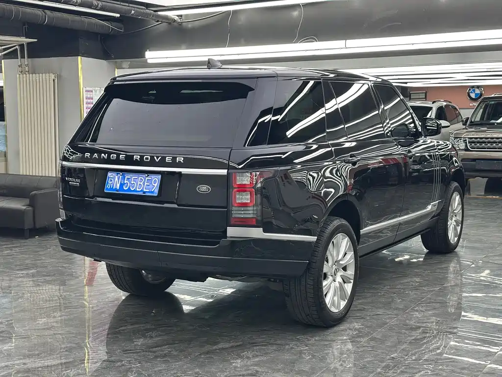 Land Rover Range Rover — миниатюра 9