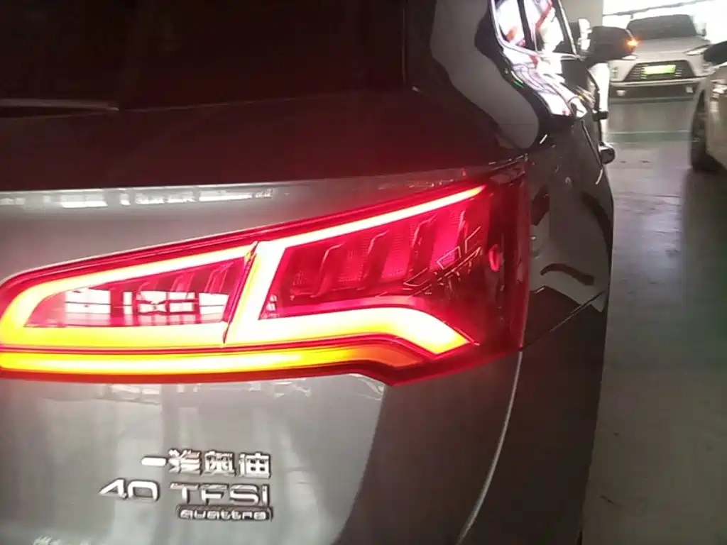 Audi Q5L — миниатюра 8
