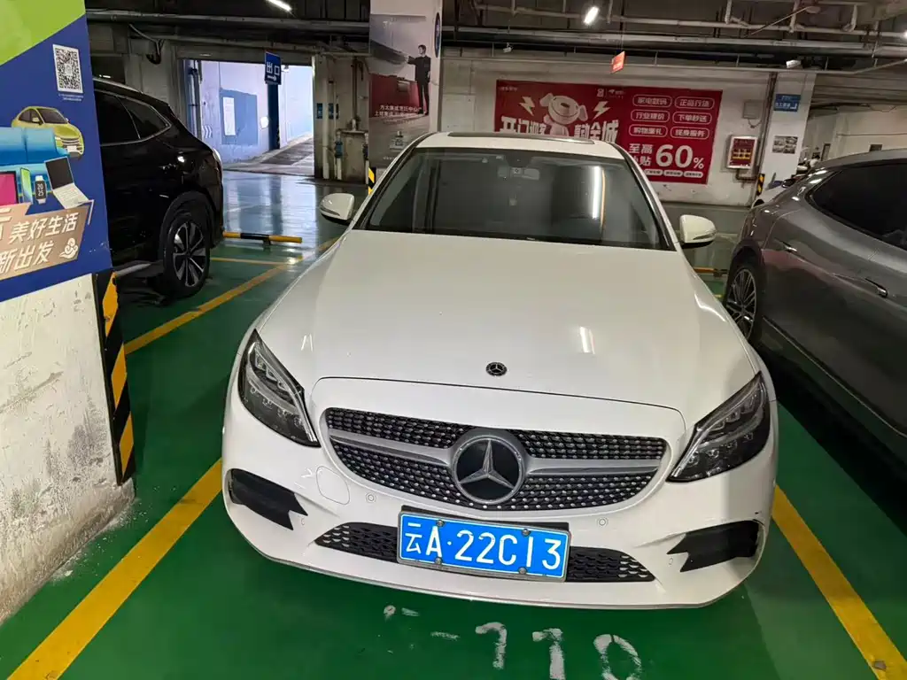 Mercedes-Benz C-Class — миниатюра 6