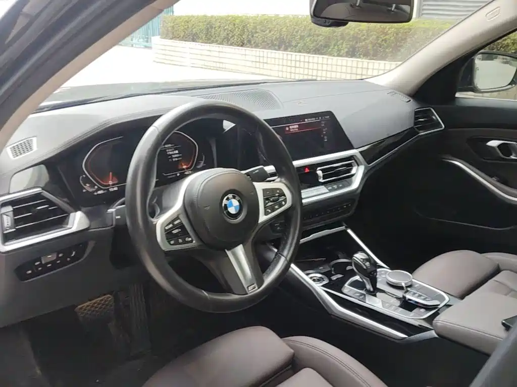 BMW 3 Series — миниатюра 10