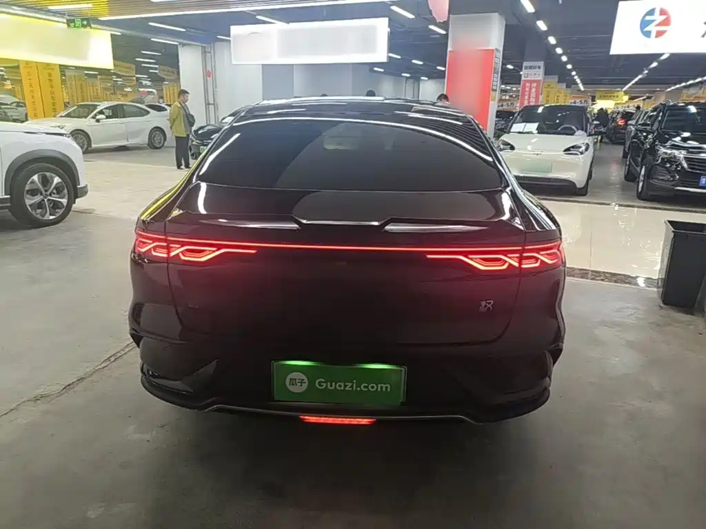 BYD Han — миниатюра 6