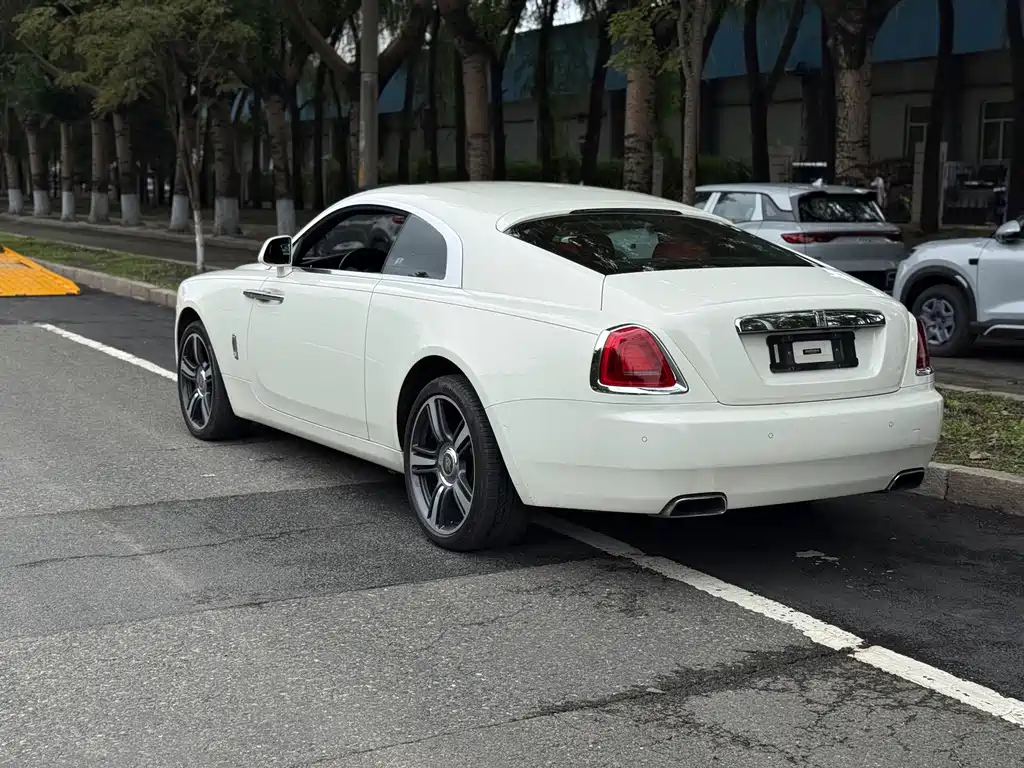 Rolls-Royce Wraith — миниатюра 5