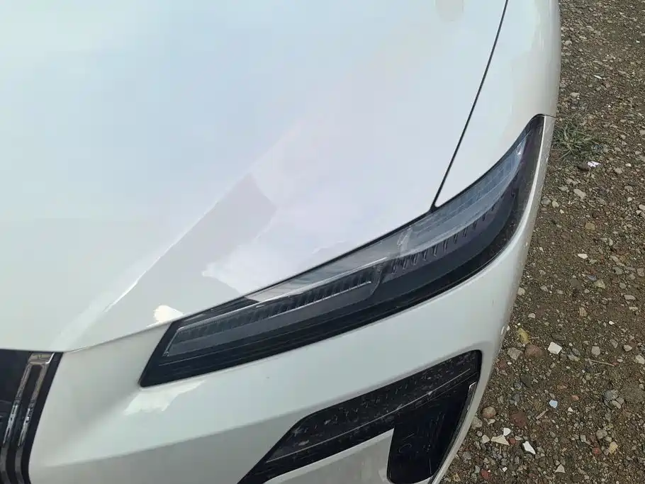 Roewe M7 DMH — миниатюра 5