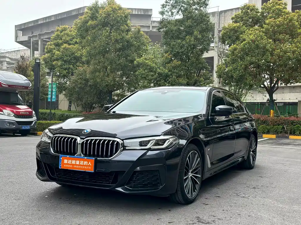 BMW 5 Series 2023