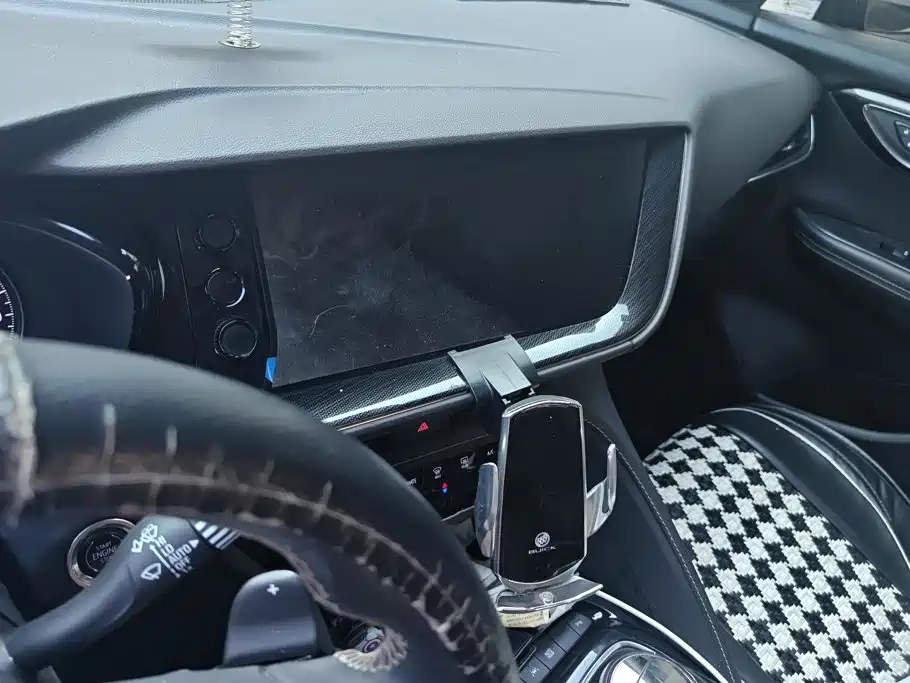 Buick Envision S — миниатюра 13