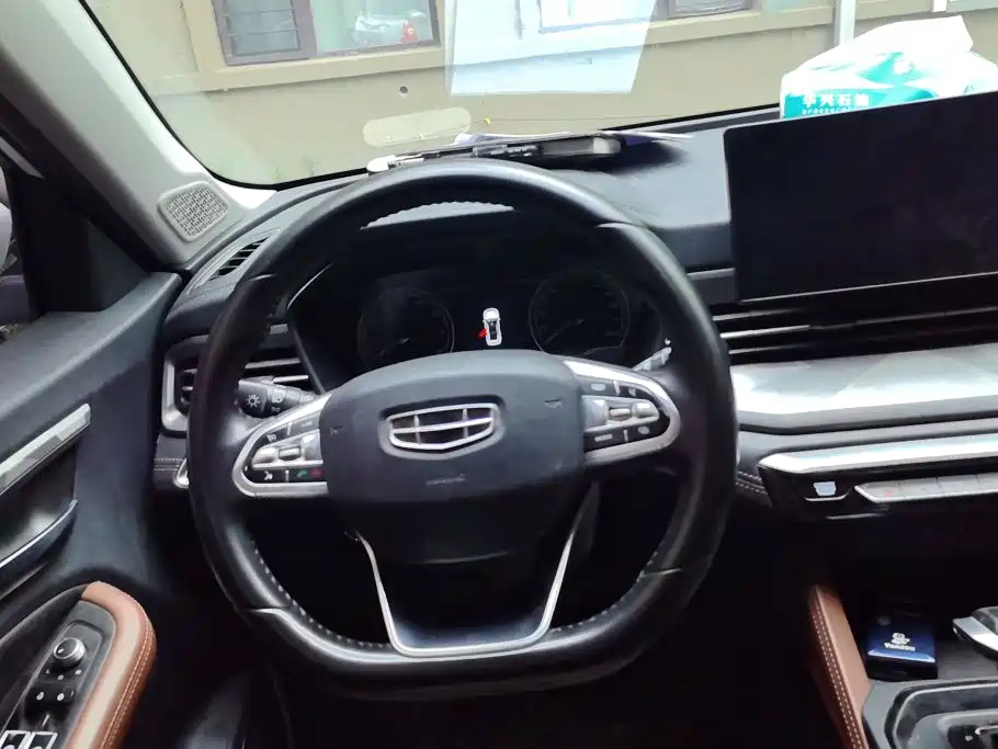 Geely Vision X6 — миниатюра 15