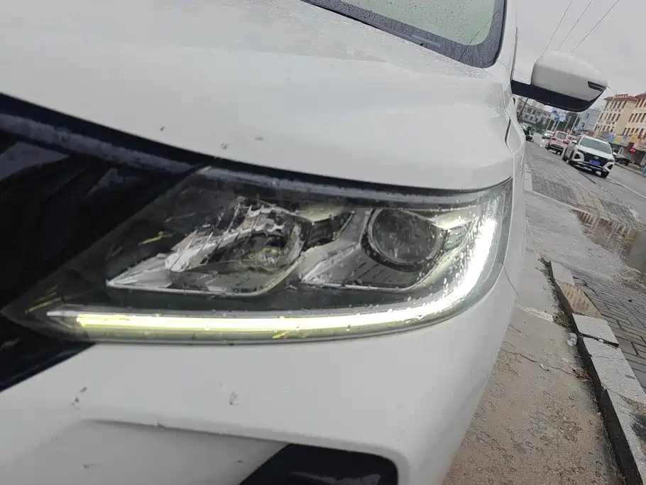 Geely Vision X6 — миниатюра 5