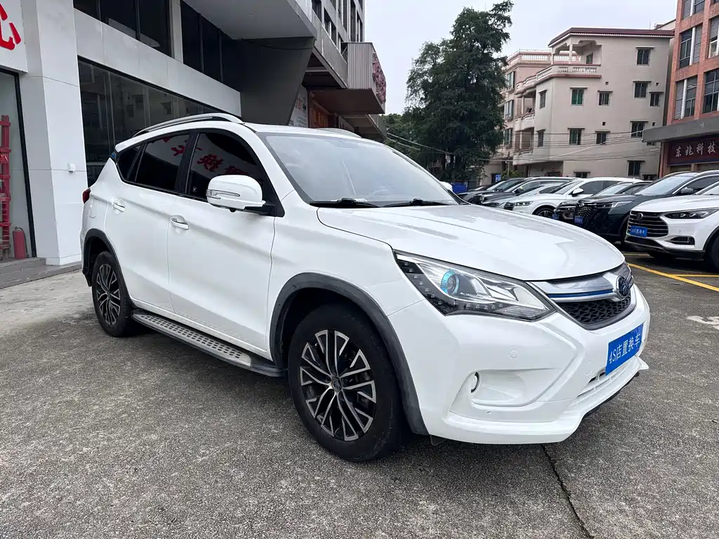 BYD New Energy — миниатюра 3