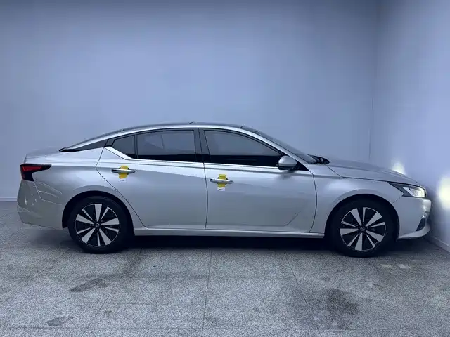Nissan Teana — миниатюра 13