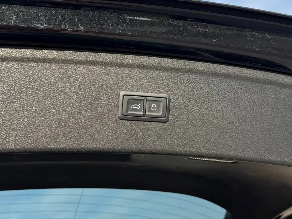 Audi Q5L — миниатюра 15