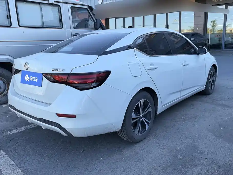 Nissan Sylphy — миниатюра 3