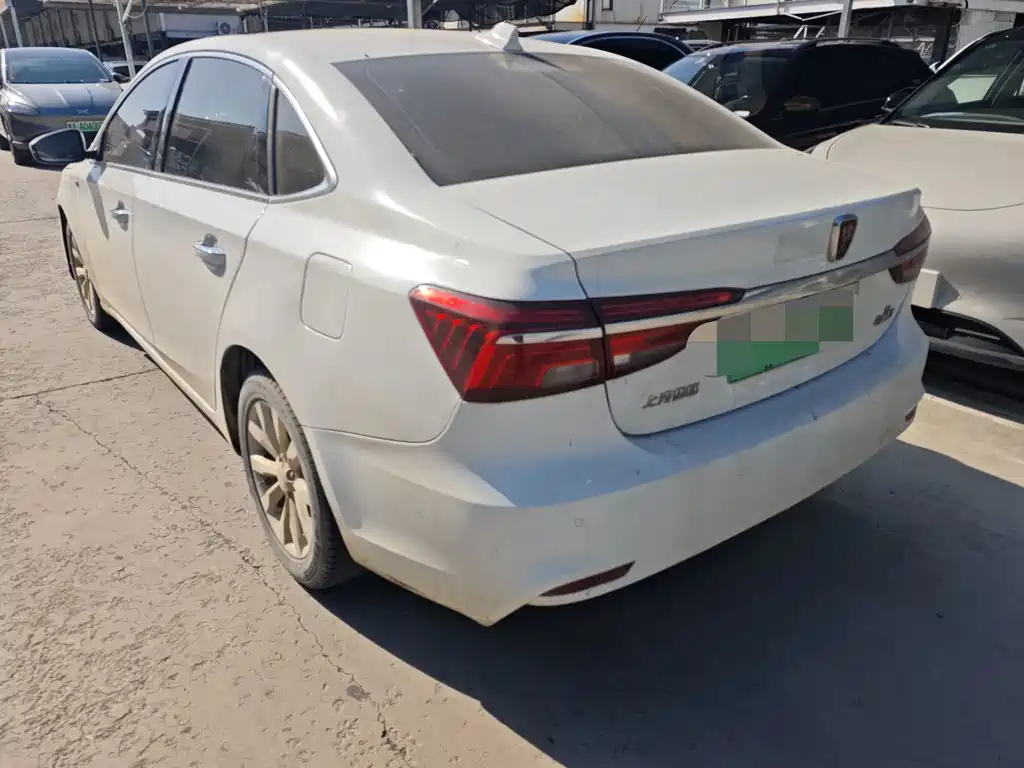Roewe i6 New Energy — миниатюра 6
