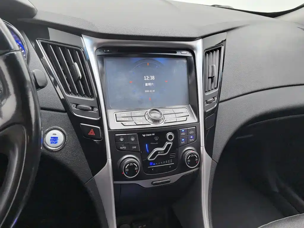 Hyundai Sonata — миниатюра 12
