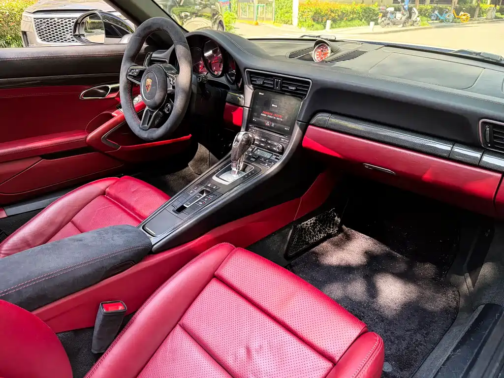 Porsche 911 — миниатюра 7