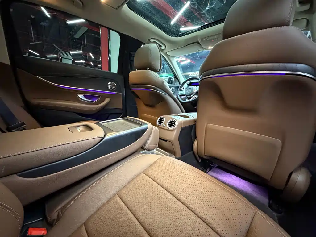 Mercedes-Benz E-Class — миниатюра 26