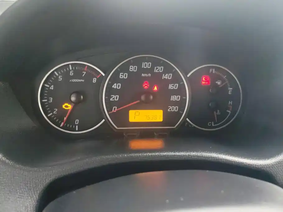 Suzuki Swift — миниатюра 14