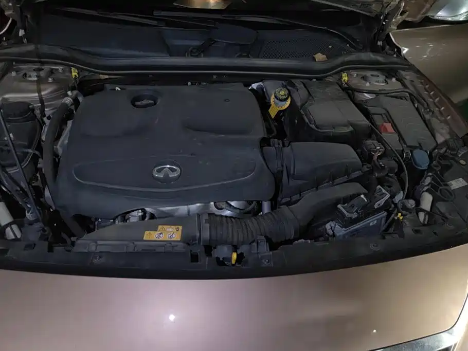 Infiniti QX30 — миниатюра 10