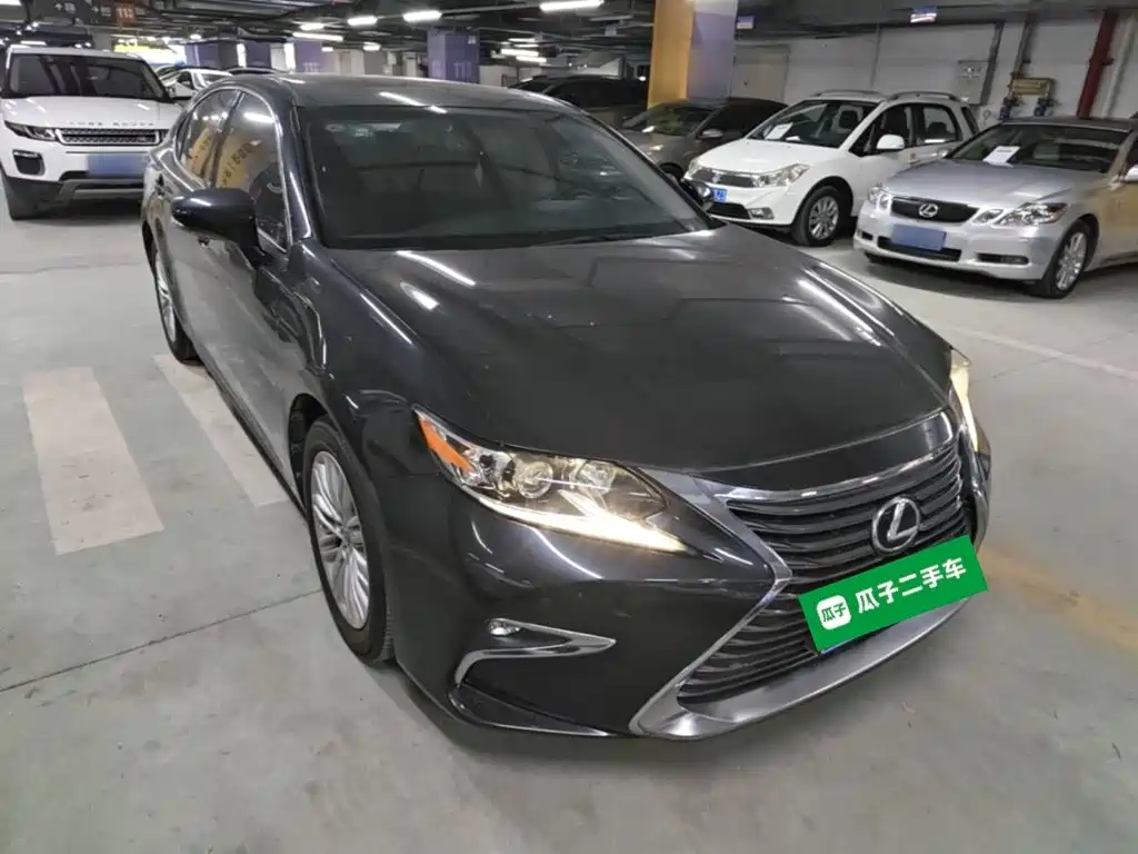 Lexus ES — миниатюра 4