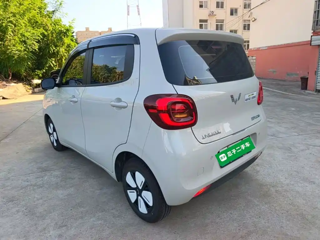 Wuling MINIEV — миниатюра 5