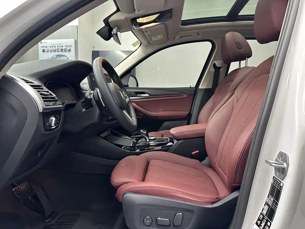 BMW X3 — миниатюра 10