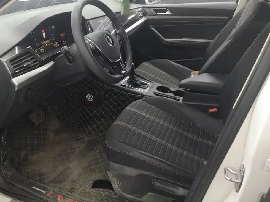 Volkswagen Lavida — миниатюра 9