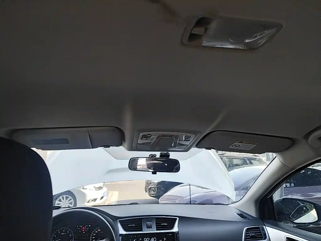 Nissan Sylphy — миниатюра 18