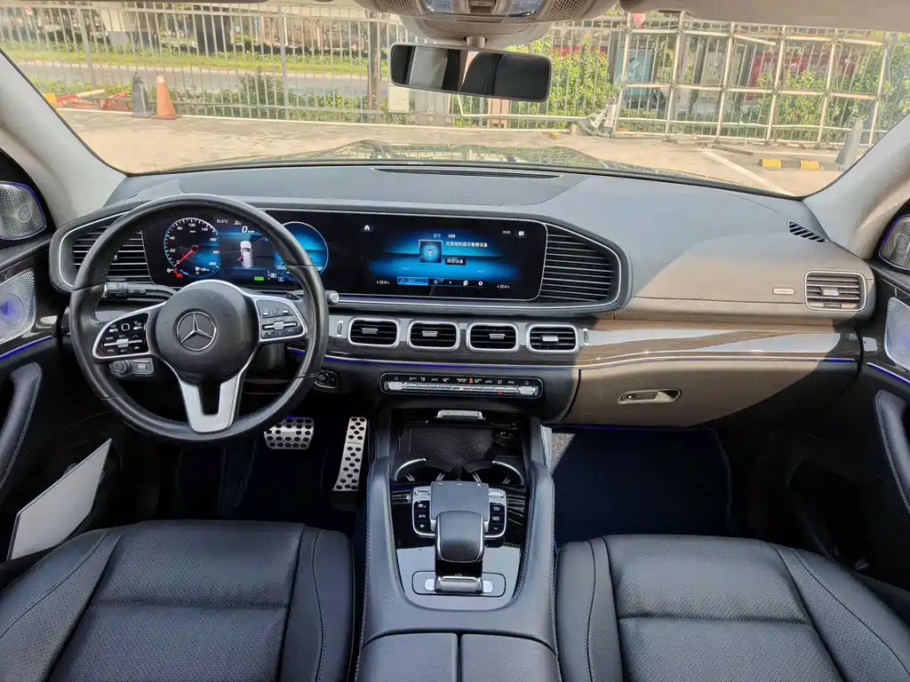 Mercedes-Benz GLS — миниатюра 6