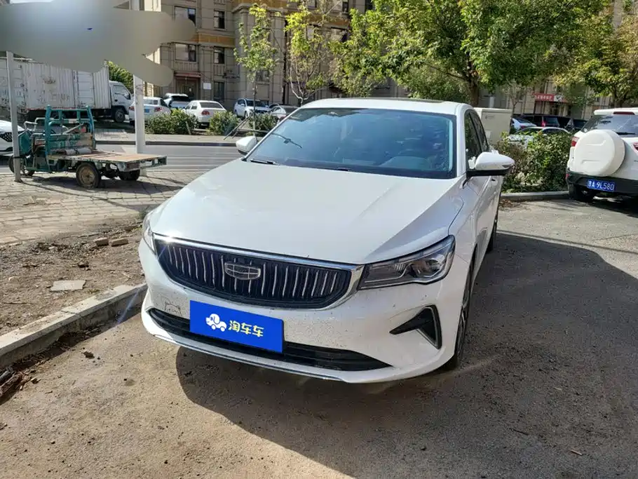 Geely Emgrand — миниатюра 2