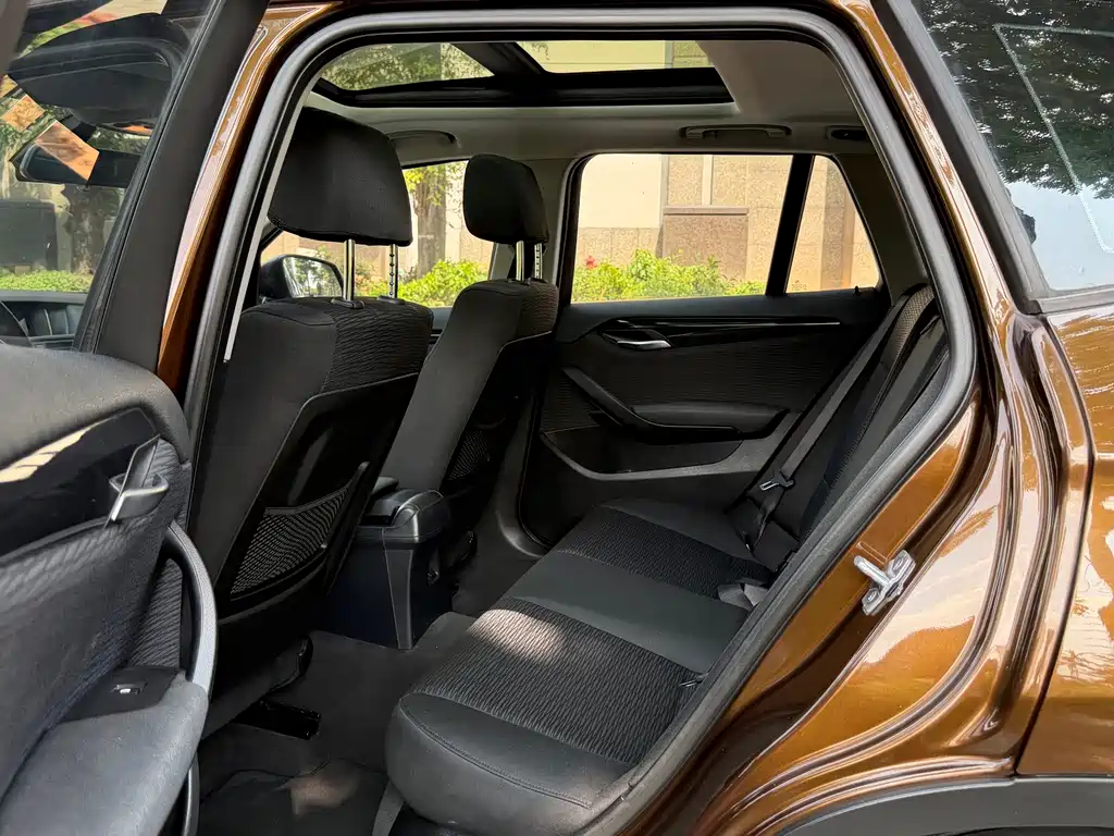 BMW X1 — миниатюра 5
