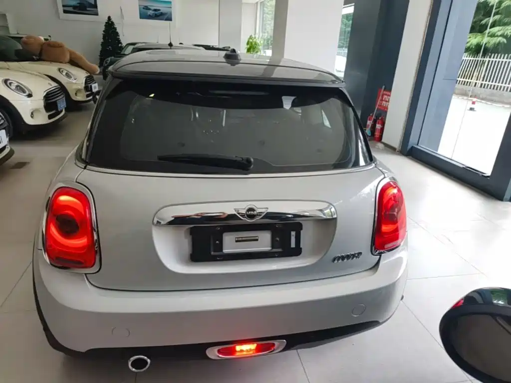 MINI Mini — миниатюра 6