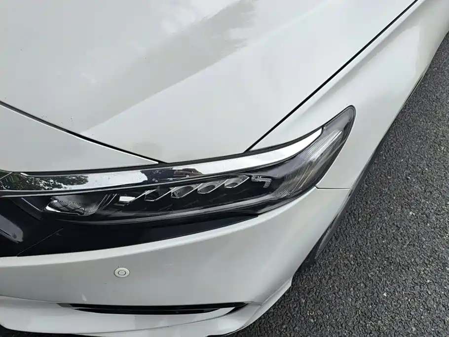 Honda Accord — миниатюра 5