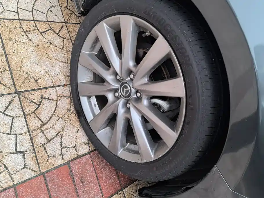 Mazda 3 Axela — миниатюра 6