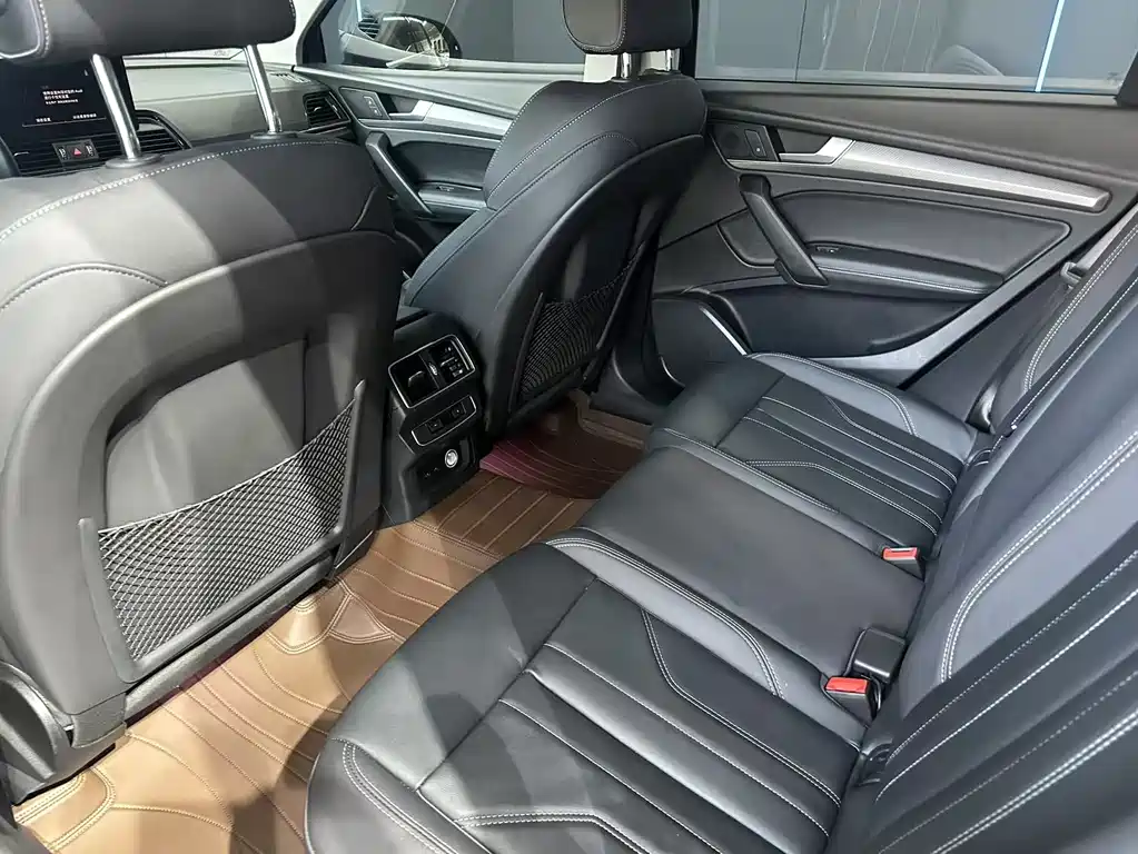 Audi Q5L 2022 40T Luxury