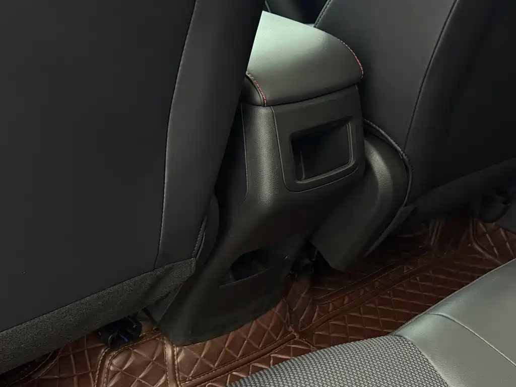 Changan CS35PLUS — миниатюра 11