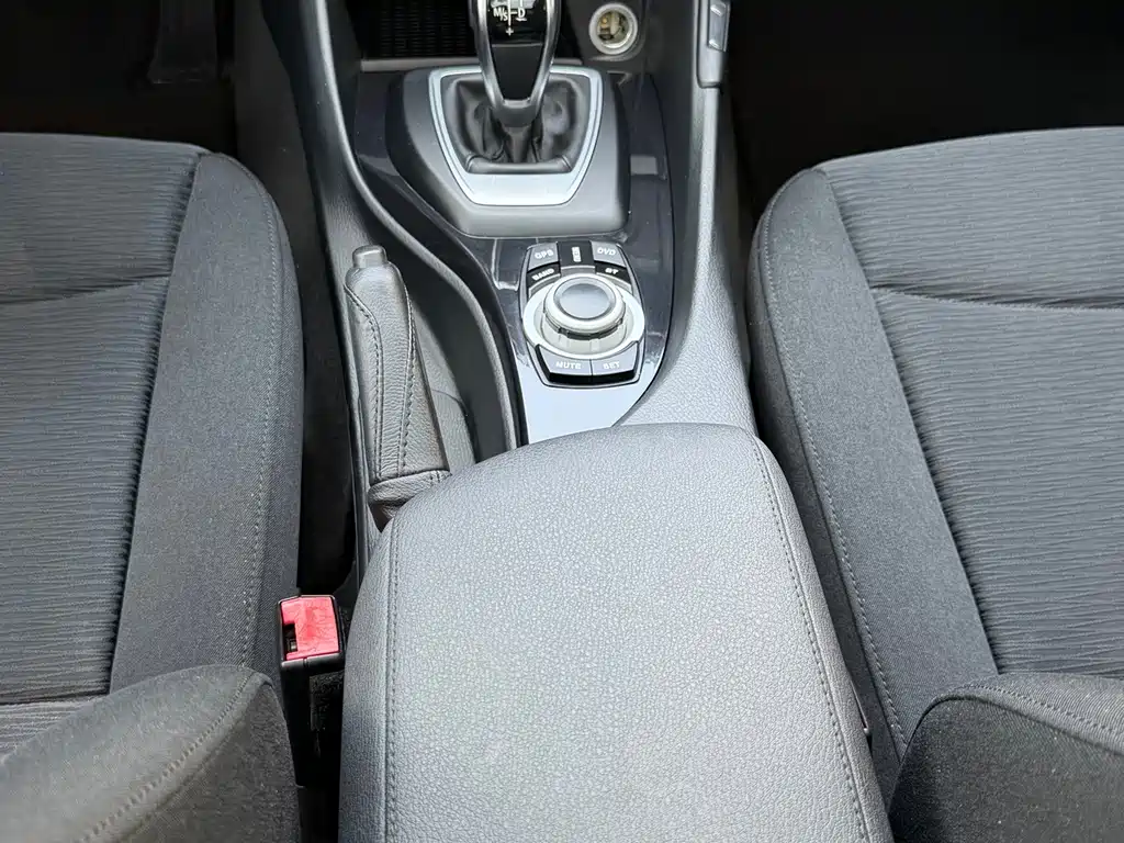 BMW X1 — миниатюра 9