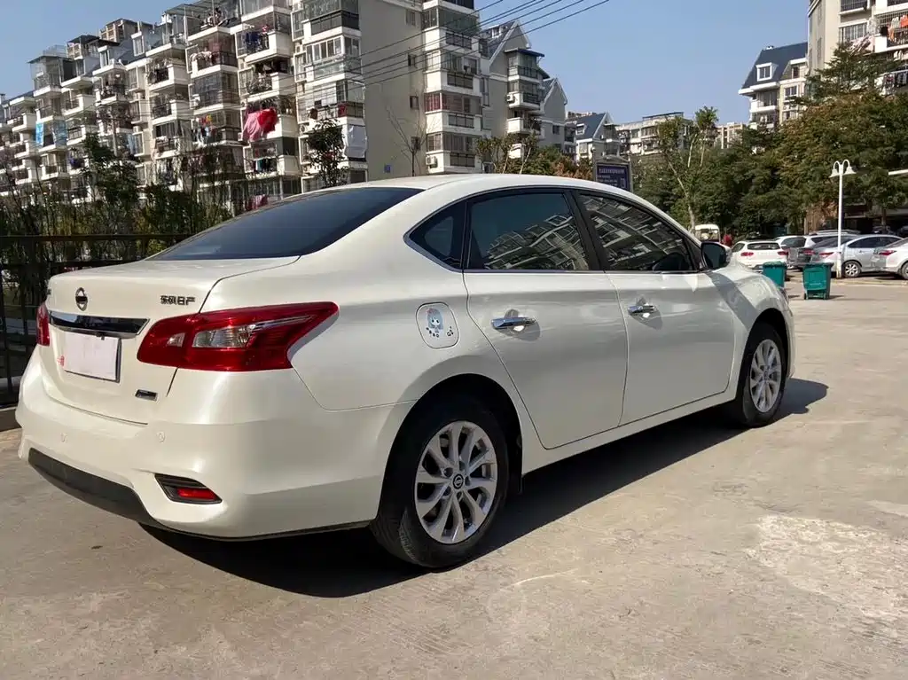 Nissan Sylphy — миниатюра 5