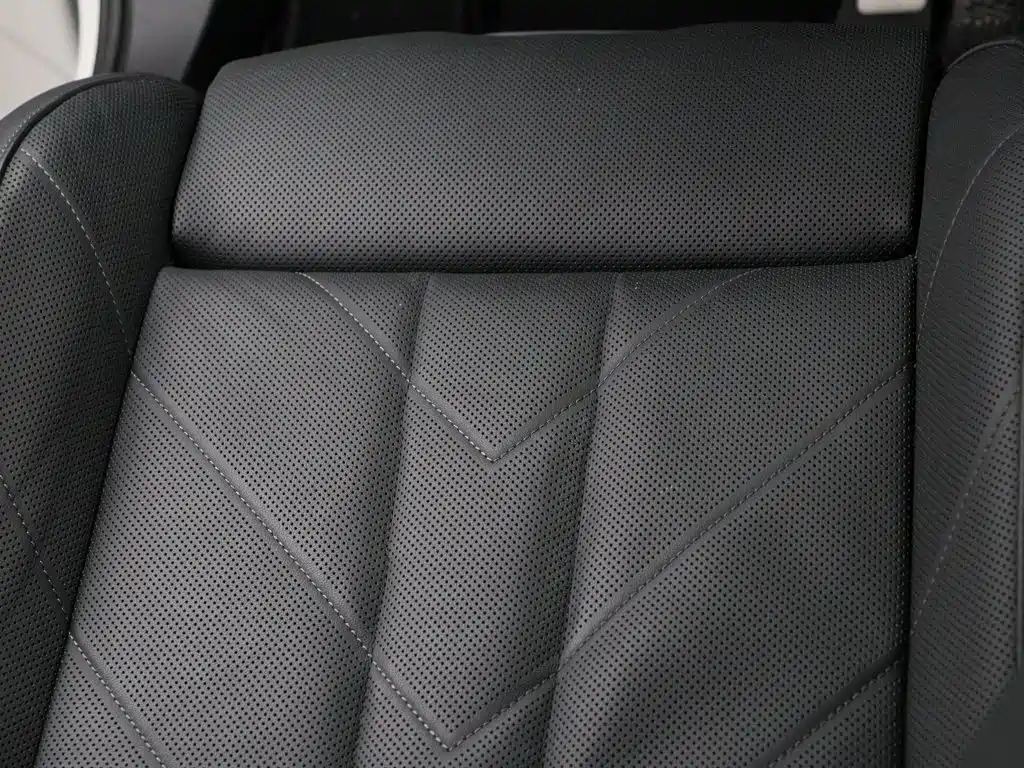 BMW XM — миниатюра 20