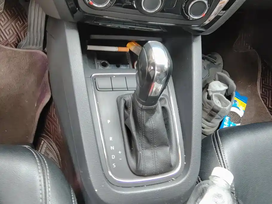 Volkswagen Sagitar — миниатюра 16