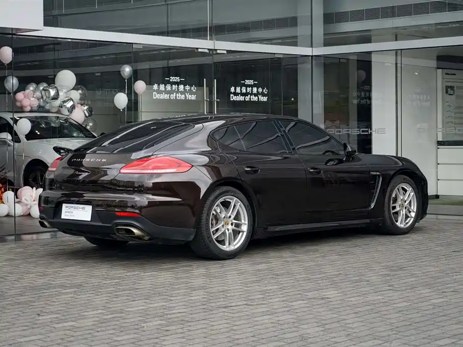 Porsche Panamera — миниатюра 7