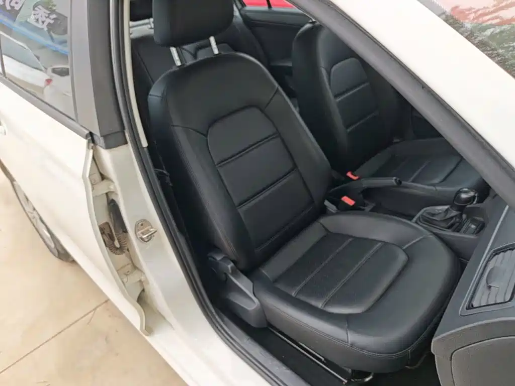Volkswagen Santana — миниатюра 25