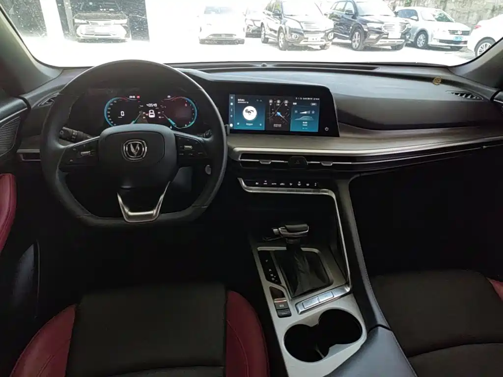 Changan CS35PLUS — миниатюра 10
