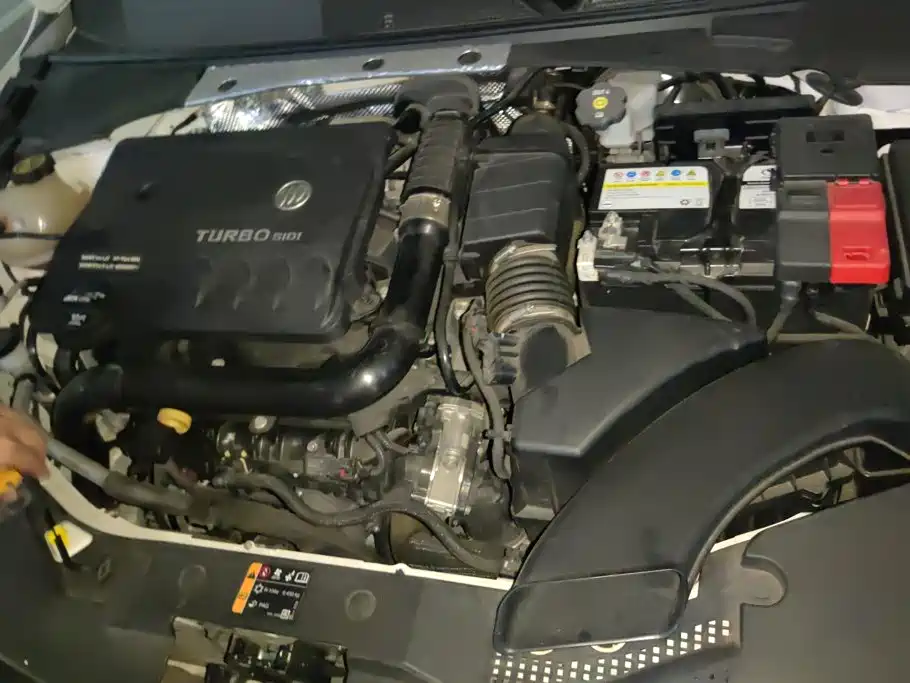 Buick Verano — миниатюра 10