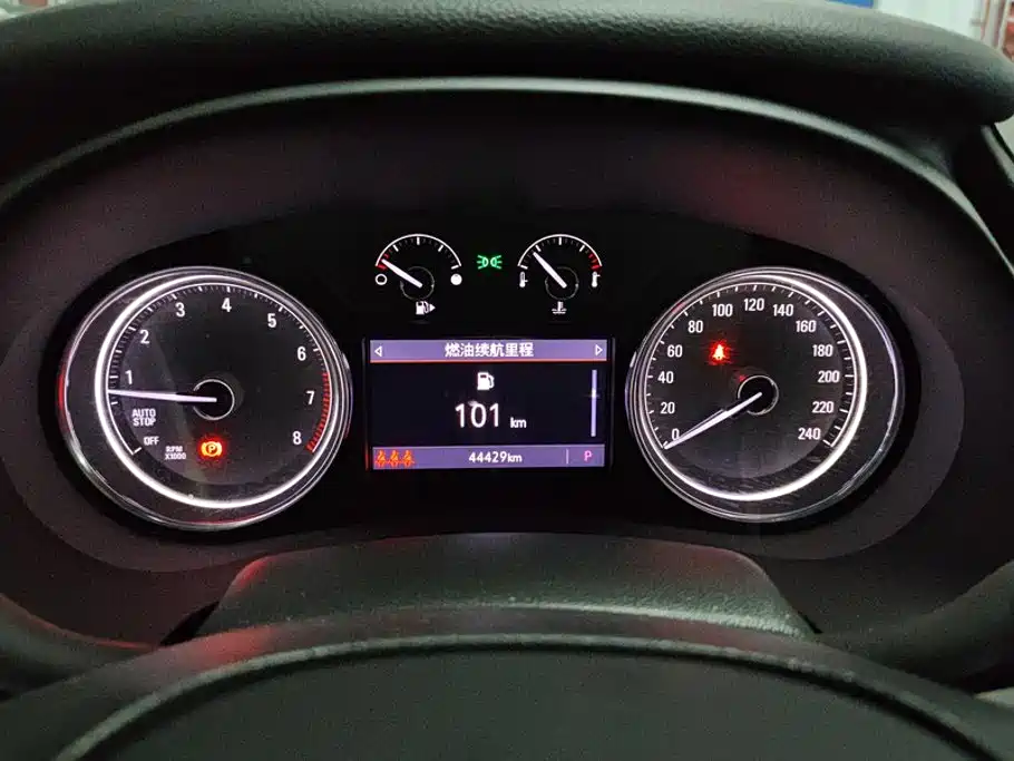 Buick LaCrosse — миниатюра 14