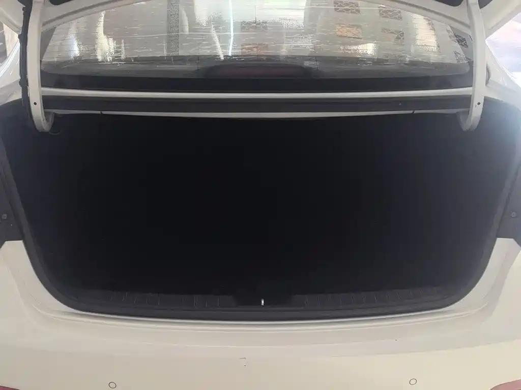 Hyundai Mistra — миниатюра 15