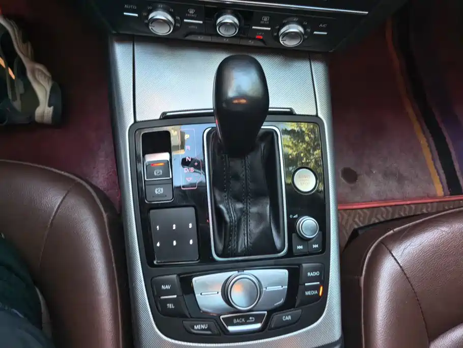 Audi A6L — миниатюра 16
