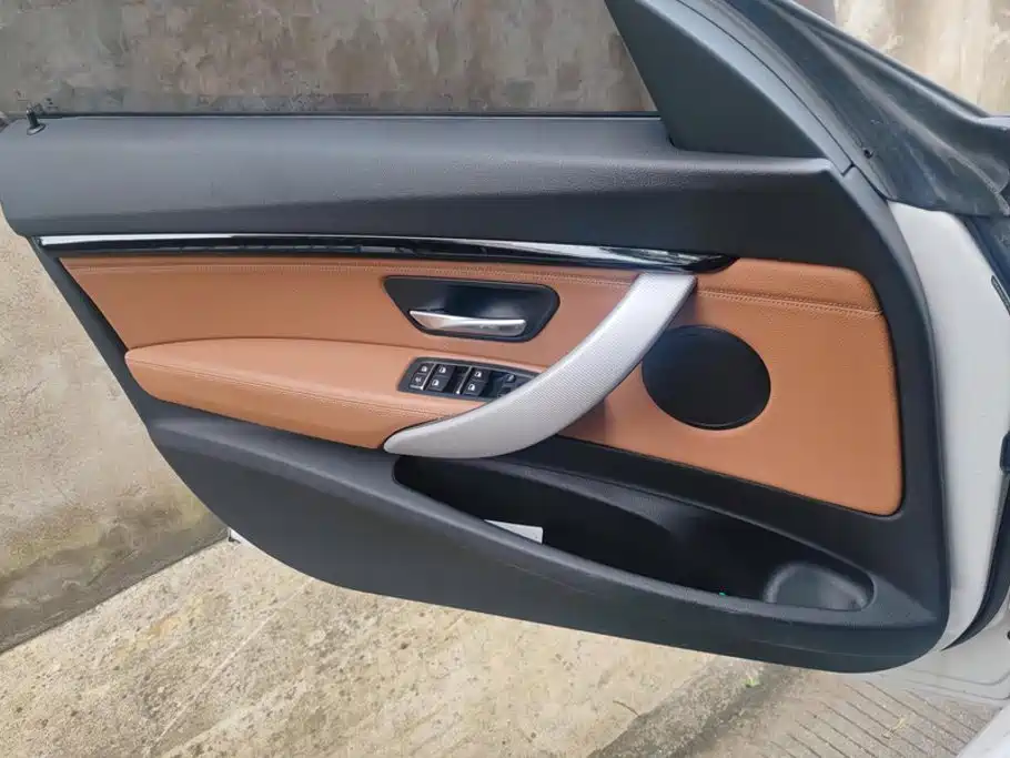 BMW 3 Series GT — миниатюра 7