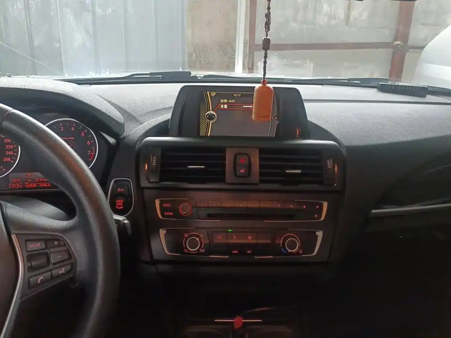 BMW 1 Series (Import) — миниатюра 13