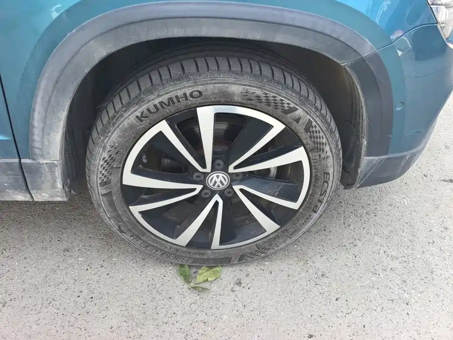 Volkswagen Tharu — миниатюра 6