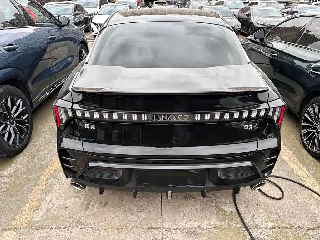 Lynk & Co 03 — миниатюра 18