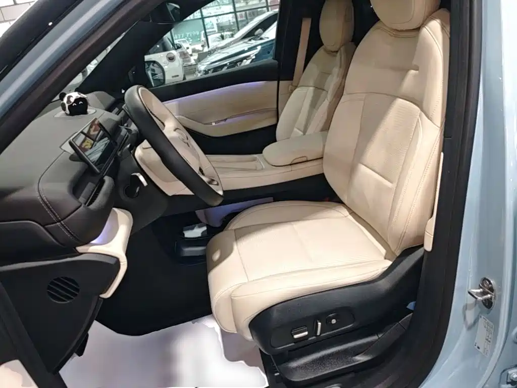 NIO ES6 — миниатюра 15